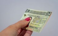 condutores-podem-solicitar-servico-de-entrega-em-domicilio-da-cnh-e-permissao-internacional-para-dirigir